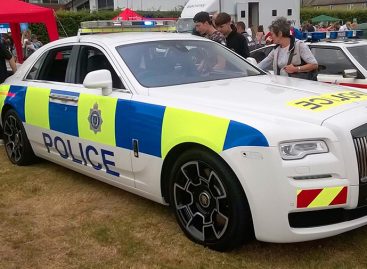 Rolls-Royce Ghost передали английской полиции