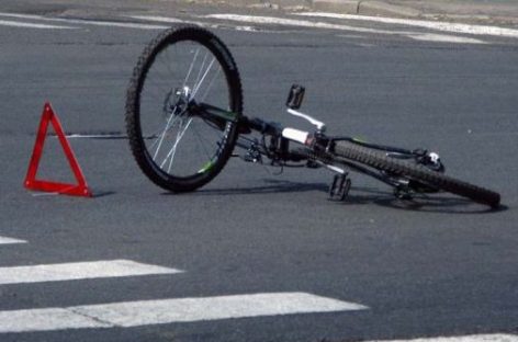 В Магнитогорске скорая с умирающей девушкой в салоне сбила велосипедистку