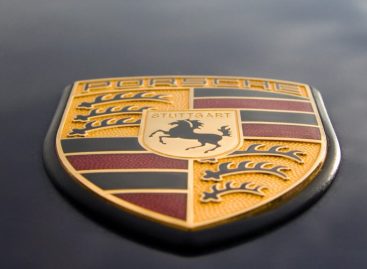 Porsche откажется от дизельных двигателей в пользу гибридов и электрических установок