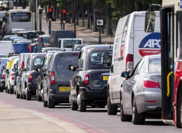 Великобритания запретит продажу машин с двигателями внутреннего сгорания с 2030 года