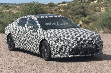 Lexus начал тесты седана ES нового поколения
