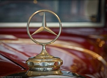 Mercedes отзывает почти 25 000 автомобилей