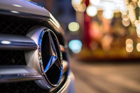 Праздничная акция от Mercedes-Benz