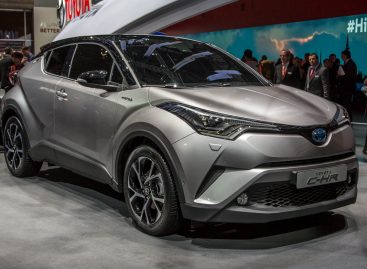 Toyota C-HR едет в Россию