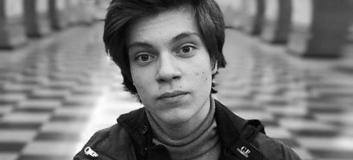 На МКАД погиб актер – 18-летний Егор Клинаев