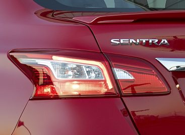 Nissan Sentra начал продаваться в США