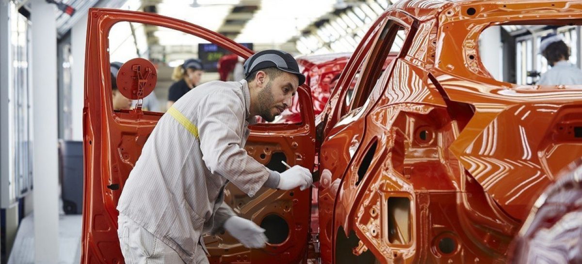 В России может сократиться производство автомобилей