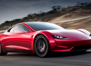 Новый Tesla Roadster