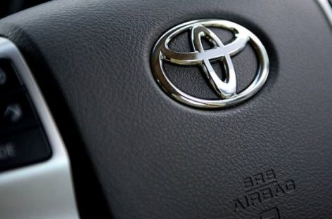Toyota назвала цены нового Avalon