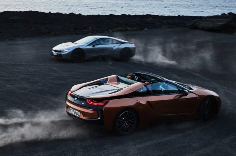 К 2025 году BMW выведет на рынок 10 электромобилей и 10 гибридов