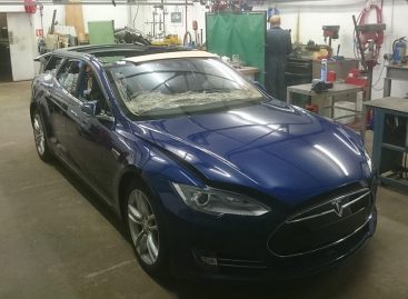 Tesla Model S превратили в универсал