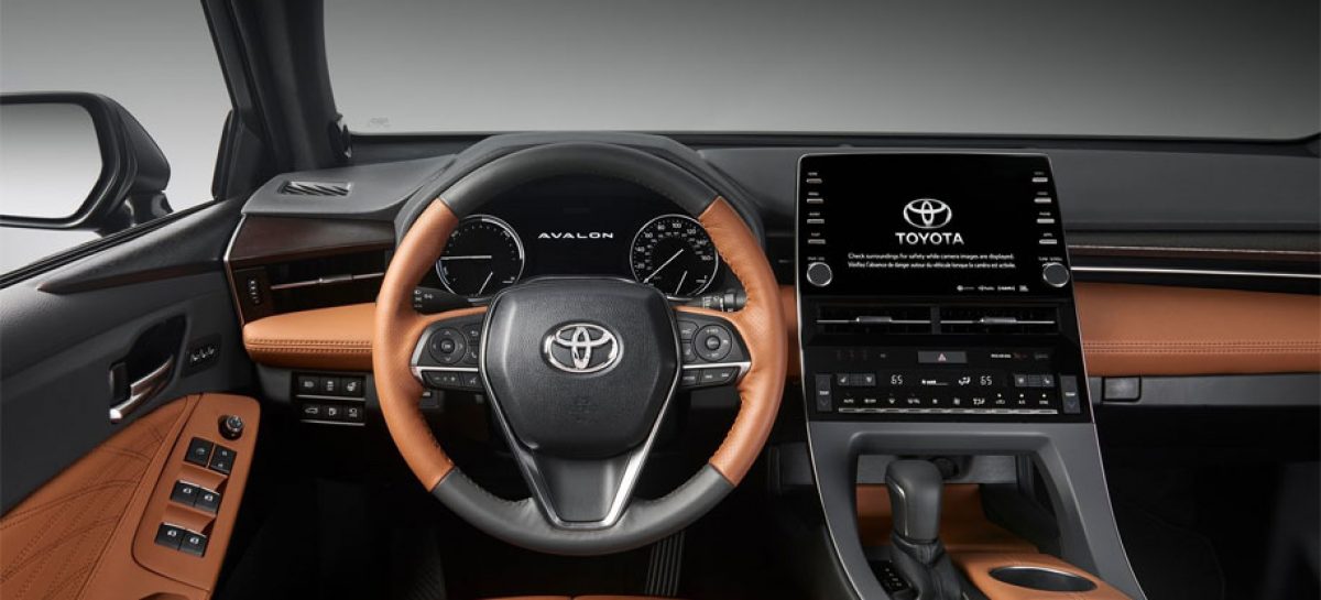 Новый Toyota Avalon: динамичный и агрессивный