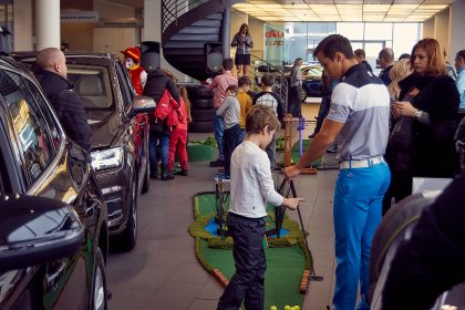 Семейный праздник, масленица и детский турнил по мини гольфу в Ауди Центр Таганка от АвтоСпецЦентра