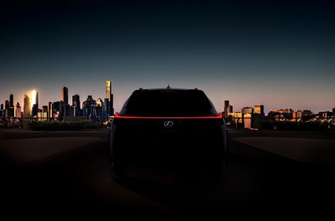 Названа дата премьеры нового Lexus UX