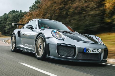Porsche 911 получит две гибридные версии