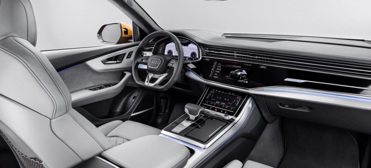 Audi Q8: новый интерьер и сенсорный функционал