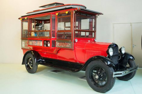 Самая большая в мире частная коллекция классических Ford продана с аукциона