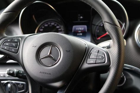 Первый Mercedes подарят самому заслуженному человеку Подмосковья