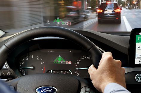 Новый проекционный дисплей Ford