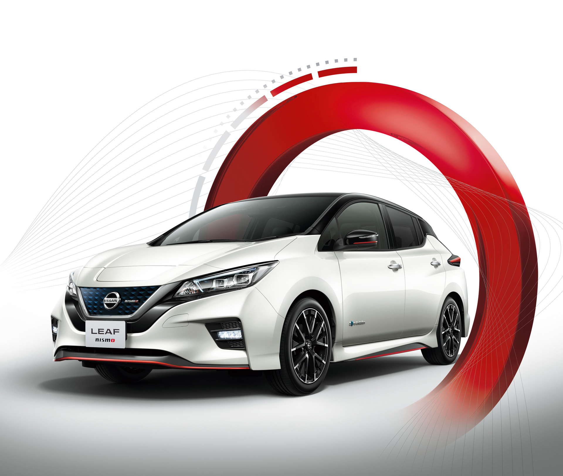 Nissan Leaf NISMO готов к мировому дебюту