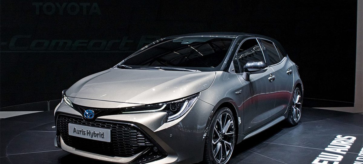 Toyota отказывается от имени Auris на мировых рынках