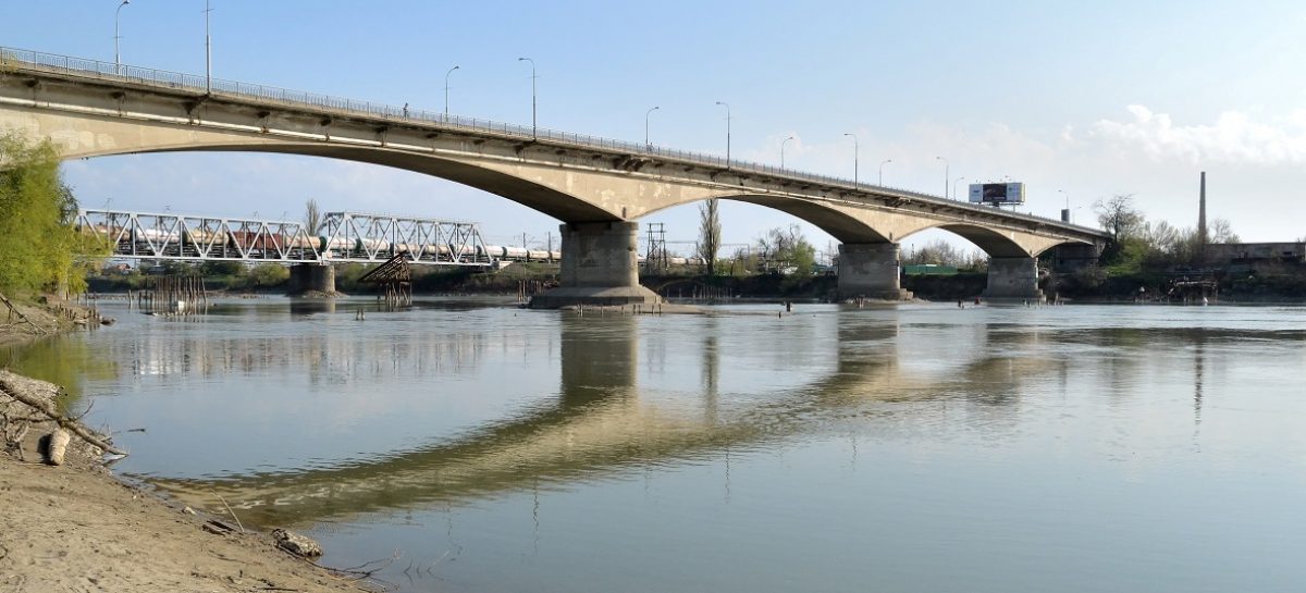 Яблоновский мост откроют на неделю раньше