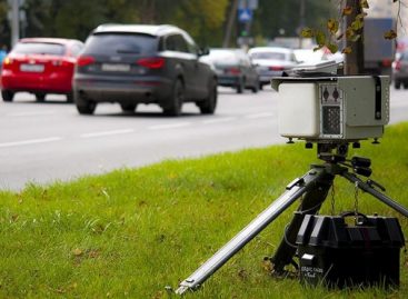 Частные камеры на дорогах – сколько и кто зарабатывает на них?