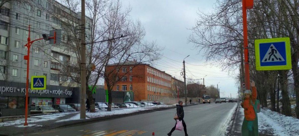 В Красноярске у пяти пешеходных переходов установят макеты детей