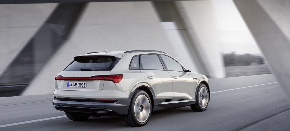 Audi запускает программу развития электрической мобильности e-offensive