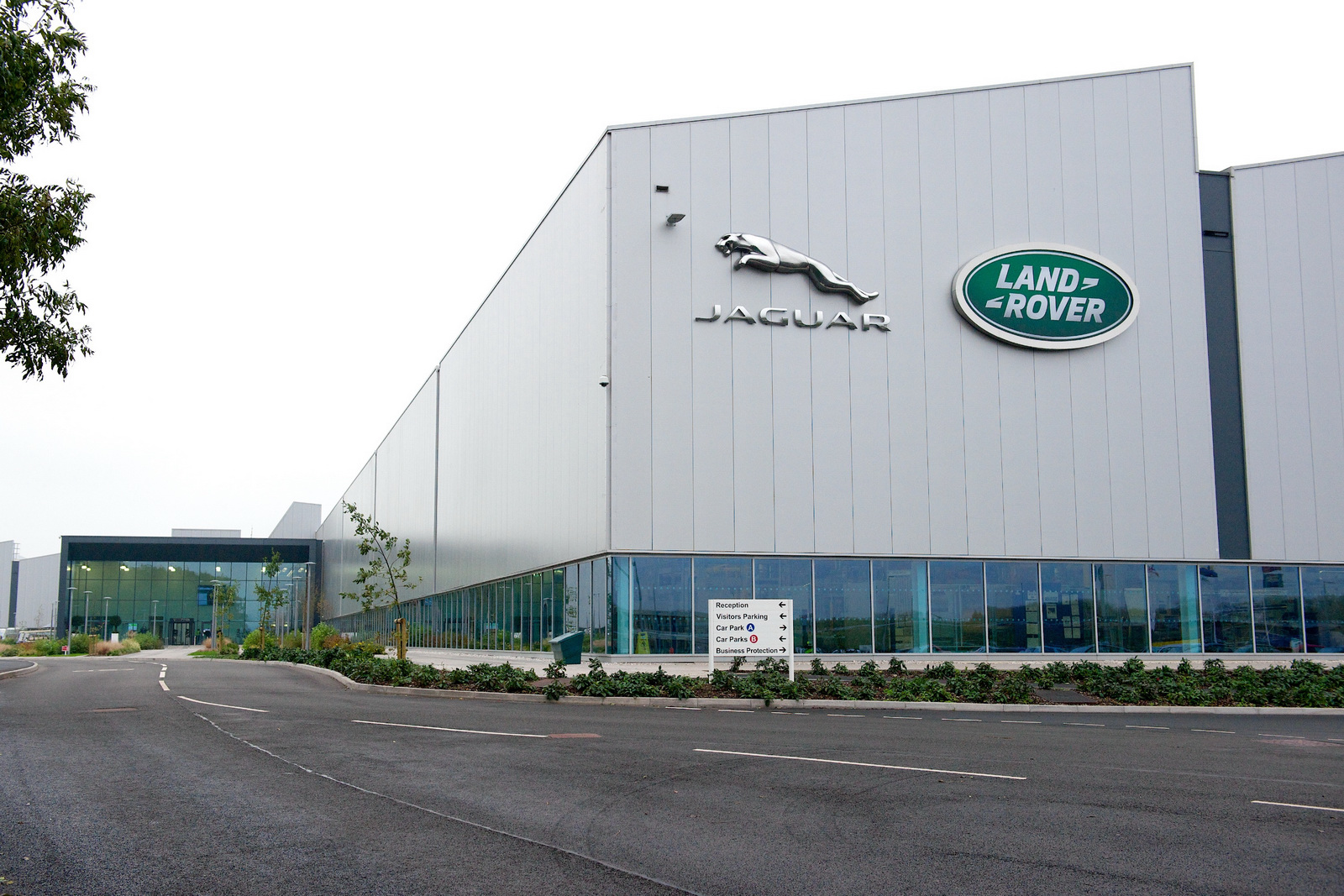 Jaguar Land Rover завод