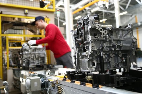 Во Владивостоке открыли завод по выпуску двигателей Mazda