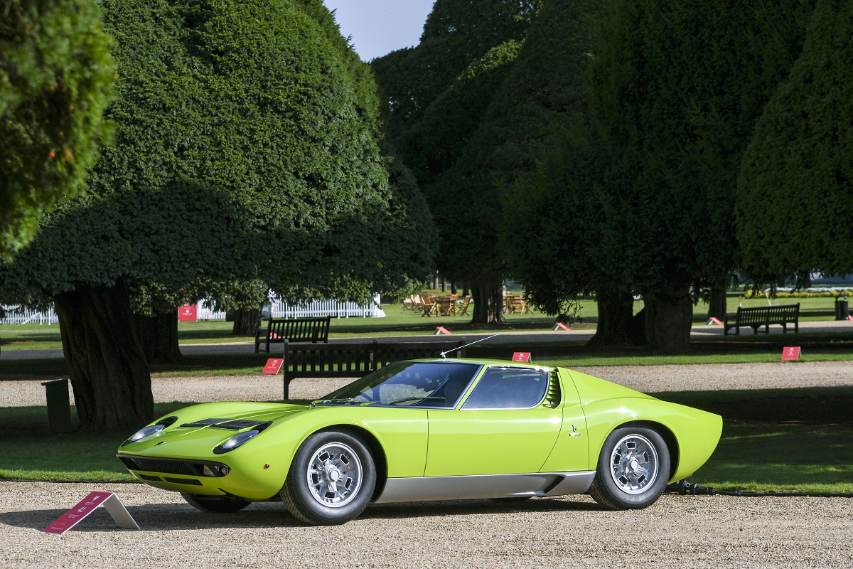 Miura S #4845 The Best 1970s Car of Hampton Court Concours d'Elegance