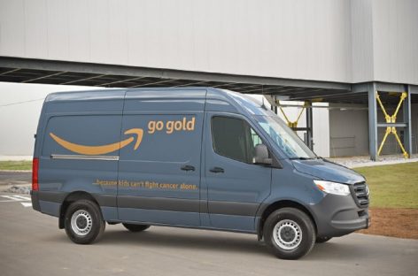 Amazon заказал 20 000 фургонов Mercedes для нового сервиса