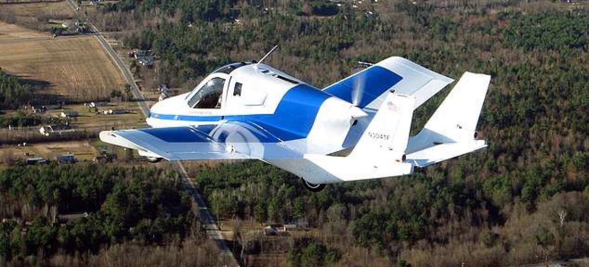 Первый в мире летающий автомобиль начнут продавать уже в следующем месяце