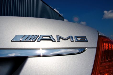 Mercedes-AMG все же откажется от двигателя V12
