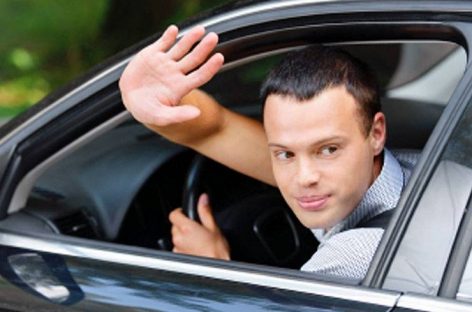 Пять важных негласных правил для водителя, которых нет в ПДД