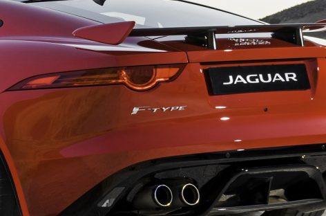 Новый Jaguar F-type получит мощный мотор от BMW