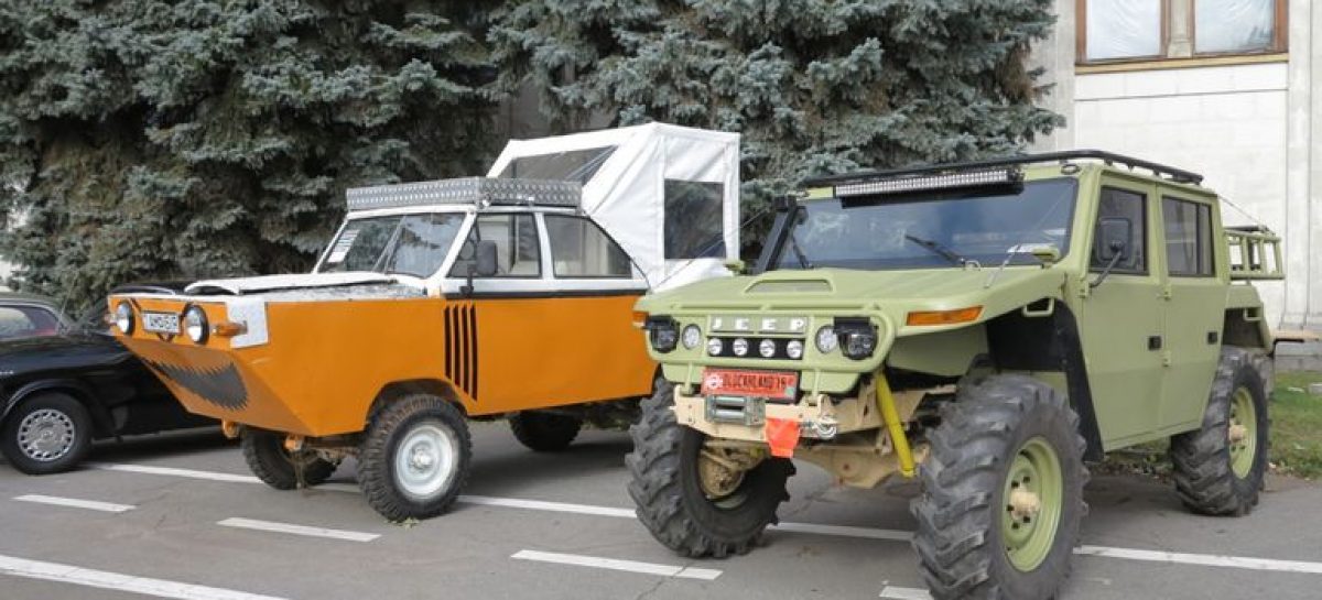 Как украинцы построили амфибию и внедорожник из УАЗа и Unimog