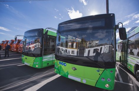 В Петропавловск-Камчатский поступил 21 новый автобус LOTOS 206 для пассажирских перевозок