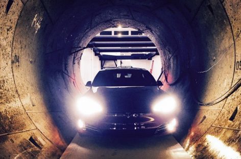 Илон Маск опубликовал видео из подземного тоннеля под Лос-Анджелесом