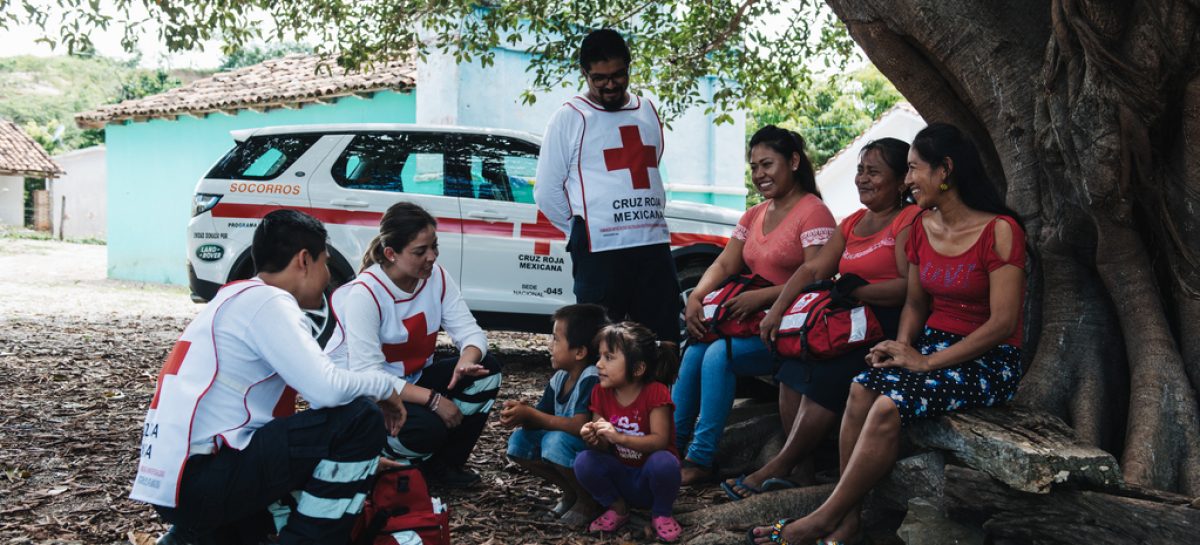 Land Rover участвует в проектах Красного Креста более 60 лет