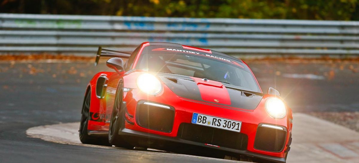 Porsche 911 GT2 RS MR установил новый рекорд круга на Северной петле Нюрбургринга