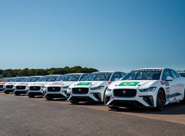 Jaguar запускает первую в истории серию гонок для электрических автомобилей