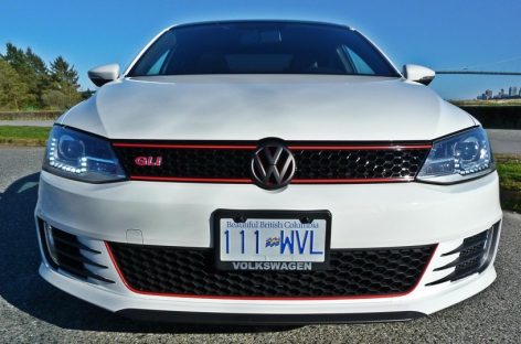 Volkswagen Jetta GLI будет представлен на автосалоне в Чикаго