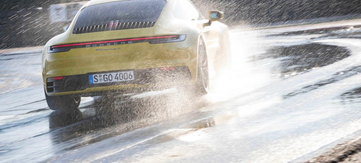 Porsche 911: еще больше безопасности c режимом Porsche Wet