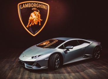 В Москве состоялась европейская премьера суперспорткара Lamborghini Huracán EVO