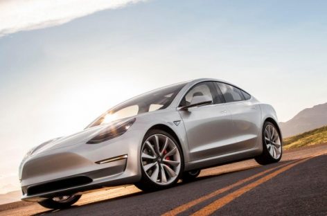 Tesla начала поставки Model 3 в Европу