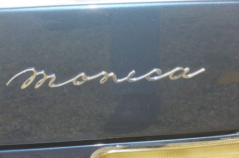 В 1972 году на автосалоне в Париже публике был представлен новый французский автомобиль высшего класса – Monica