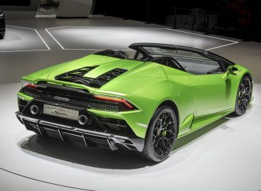 Компания Automobili Lamborghini представила две новые модели: Huracán EVO Spyder и Aventador SVJ Roadster