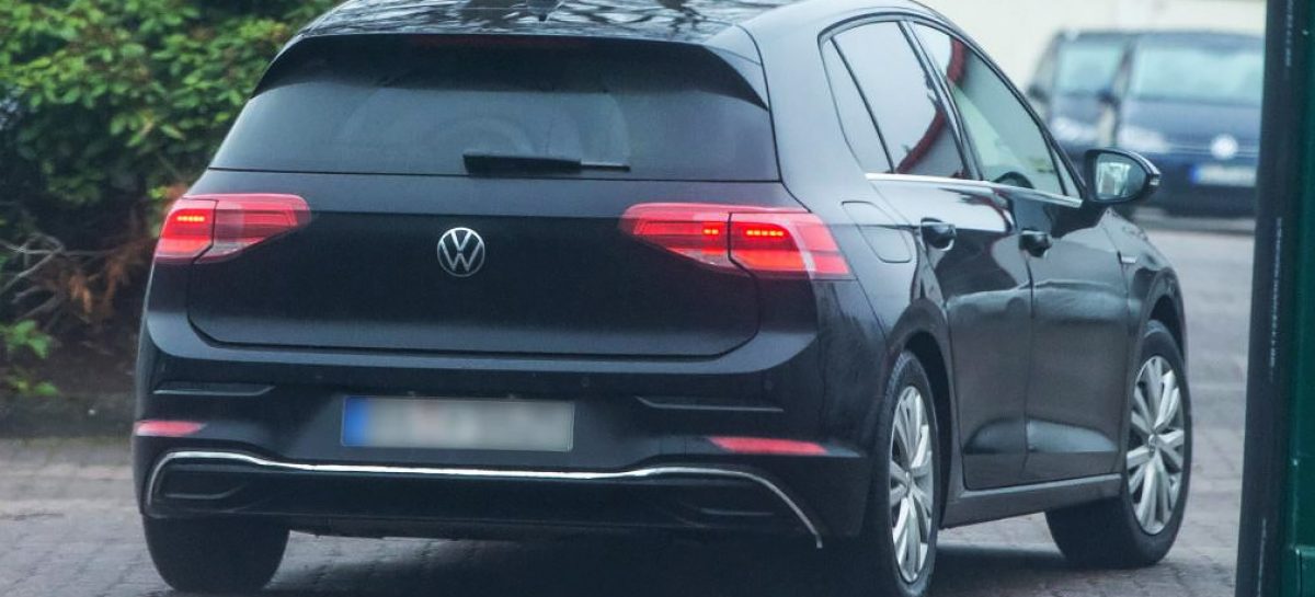 Дизайн нового Volkswagen Golf рассекретили до премьеры